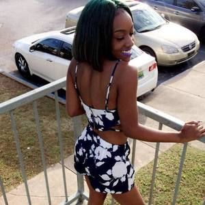 Meet your Posher, Bri